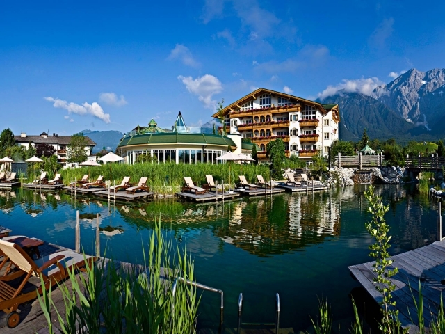Alpenresort Schwarz - Das 5-Sterne Kinderhotel in Tirol